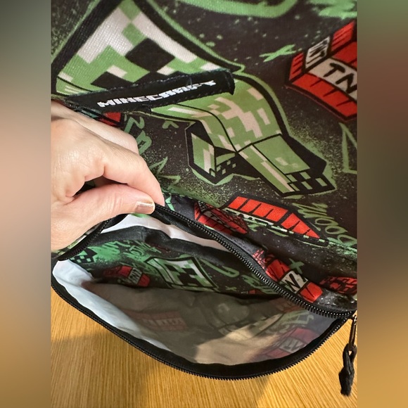 Minecraft Kids Backpack - Picture 9 of 15